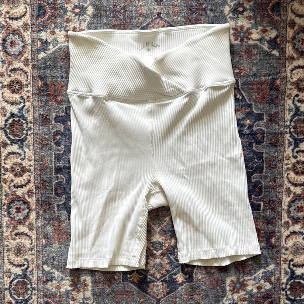 Year of ours White Ribbed High-Waisted Biker Shorts